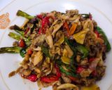 Foto langkah ke 5 dari resep Buncis goreng siram daging saus tiram.