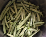 Foto del paso 1 de la receta: Habichuelas al ajillo