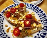 Foto del paso 5 de la receta: Tosta de cebolla caramelizada con anchoas