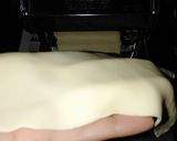 Foto langkah ke 3 dari resep Kerupuk bantal pedas manis.