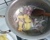 A picture of step 2 of Potatoes, Cauliflower & Peas.