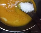 A picture of step 2 of Suji Halwa.