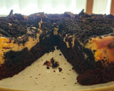 Foto del paso 5 de la receta: Brownie con tarta de queso y oreo