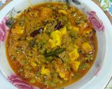 A picture of step 8 of Methi matar paneer.