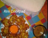 Foto langkah ke 4 dari resep Bakwan Wokol Wortel dan Kol. #PekanInspirasi.