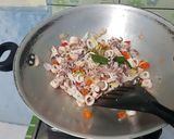 Foto langkah ke 5 dari resep Tumis Cumi Asin.