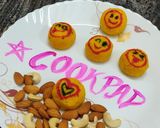 A picture of step 4 of Emoji mango kalakand ladoo.
