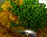 A picture of step 3 of Cabbage With Peas.