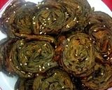A picture of step 6 of Alu Vadi/ Patra Recipe.