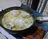 Foto del paso 3 de la receta: Pollo en salsa crema de verdeo