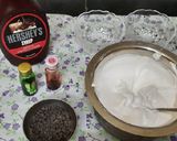 A picture of step 8 of Christmas 🍫 chocolate choco chips whip cream cake.