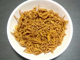 पानीपुरी फ्लेवर बेसन सेव (Panipuri Flavoured Besan Sev)