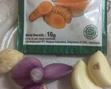 Foto langkah ke 3 dari resep Tumis Sosis Buncis Wortel.