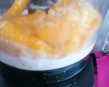 Foto del paso 1 de la receta: Polos de mango y leche de coco con chocolate y pistachos