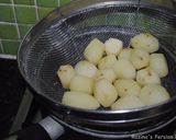 A picture of step 1 of Spicy potatoes.