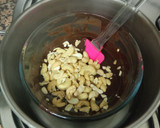 Foto del paso 1 de la receta: Turrón de chocolate negro con anacardos