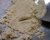 A picture of step 1 of Rava banana halwa.