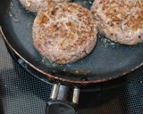 Foto langkah ke 2 dari resep Hamburger Steak Rumahan.