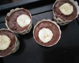 Foto langkah ke 4 dari resep Banana chocolate muffin.