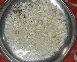 A picture of step 2 of Dry fruit panjiri.