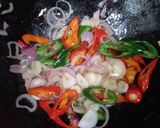 Foto langkah ke 2 dari resep Kikil Manis Masak Cabe.