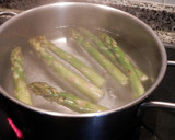 Foto del paso 1 de la receta: Hojaldre de espárragos