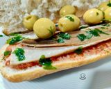 Foto del paso 4 de la receta Bocadillo de ventresca de atún con anchoas