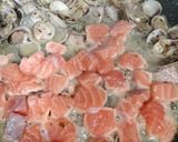 Foto del paso 2 de la receta: Maccherioni con salmón y almejas en salsa verde