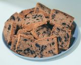 Foto langkah ke 9 dari resep Chocolate Oreo Chiffon Cake.