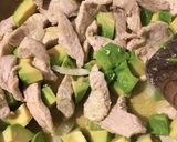 A picture of step 3 of Chicken with Pesto and Avocado.