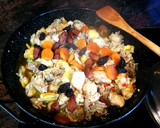 Foto del paso 4 de la receta: Pollo borracho en salsa con frutos secos