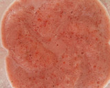 Foto del paso 3 de la receta: Smoothie de fresa bajo en calorías