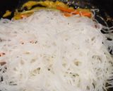 Foto langkah ke 2 dari resep Bihun Sayur.