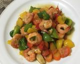 Foto langkah ke 1 dari resep Tumis udang paprika simple.