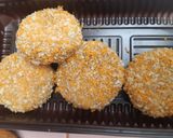 Foto langkah ke 5 dari resep Kroket daging Jepang.