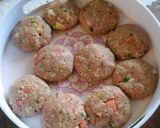 A picture of step 2 of Chapli kabab.