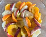 Une image de l'étape 1 de Clafoutis aux fruits provençal inspiré d'une recette de Laurent Marriote.