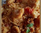 A picture of step 3 of Thai Pineapple Prawns fried Rice.