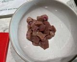 A picture of step 1 of Steak and kidney pie.