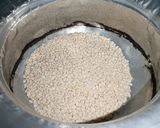 A picture of step 1 of Urad Dal Tadka.
