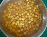 A picture of step 1 of 3 spice cholay masala.