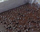 Foto langkah ke 6 dari resep Triple Chocolate Brownies.