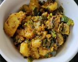 A picture of step 3 of Spring onion and potato.