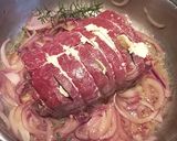 Une image de l'étape 9 de Rôti de bœuf de bonne maman à l'oignon caramélisés.