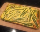 Une image de l'étape 4 de Quiche light asperges champignons sans pâte.