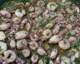 Foto del paso 4 de la receta: Spaghetti de tinta con puntilla y gambas