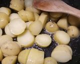 A picture of step 1 of Fluffy's fried potatoes.