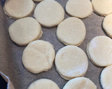 Foto del paso 6 de la receta: Alfajores de maicena fáciles y sin manteca