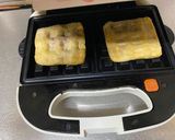 A picture of step 4 of Aburaage Beef Waffle.
