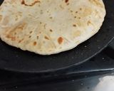 A picture of step 3 of आलू पनीर पराठा.